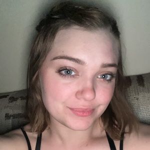 Meet your Posher, Annarose